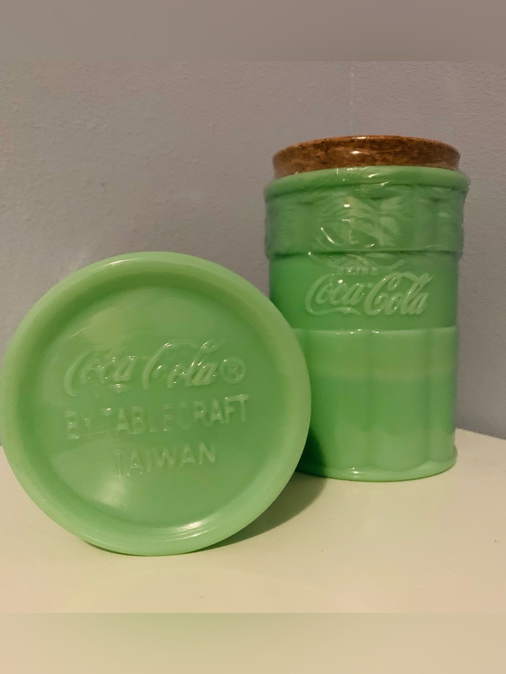 Coca Cola Jadeite 28 Ounce Canister - Picture 3 of 6